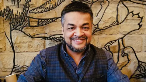 Tarique Chowdhury Tarique Chowdhury