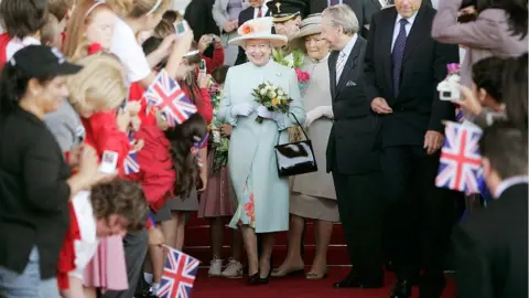 Getty Images The Queen opening the Welsh Assembly at the Senedd building on 5 June, 2007