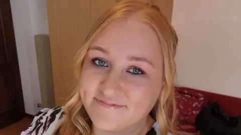 Emma Wallace Emma Wallace