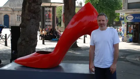 Northampton Borough Council Local sculptor Noel Blakeman