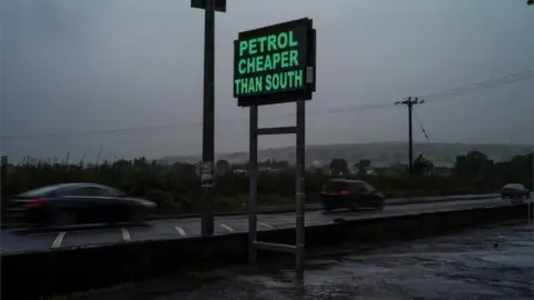 Dan Kitwood/Getty Images Irish border