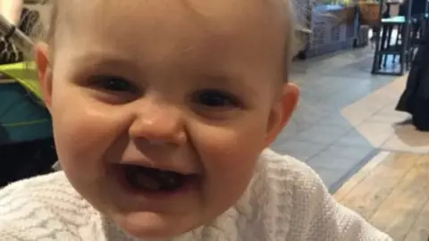 Family photograph Elsie Scully-Hicks