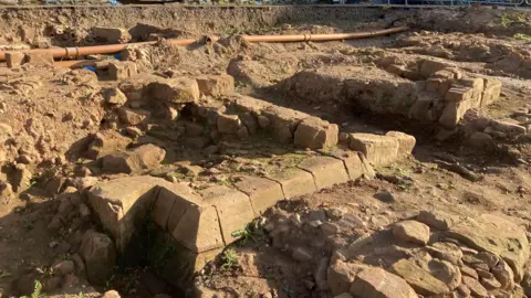 Medieval building structures