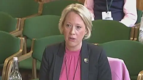 Parliamentlive.tv Dr Lynn Gilmore, Manager, Seafish Northern Ireland