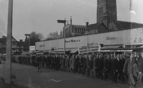 Mirrorpix Anti-Soviet demonstrations