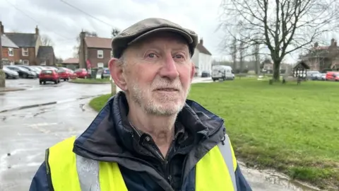 Jo Thewlis/BBC Andrew Bickerton, co-ordinator Great Massingham speed watch