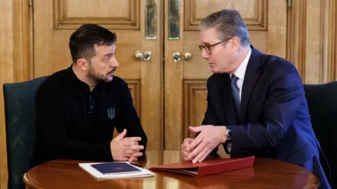 EPA Keir Starmer and Volodomyr Zelensky meet at Downing Street 