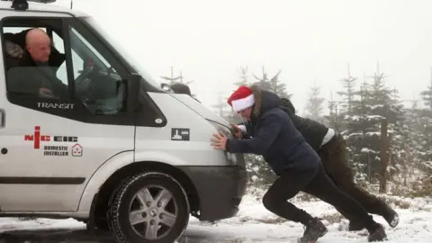 Getty Images A van stuck in snow in Leicestershire