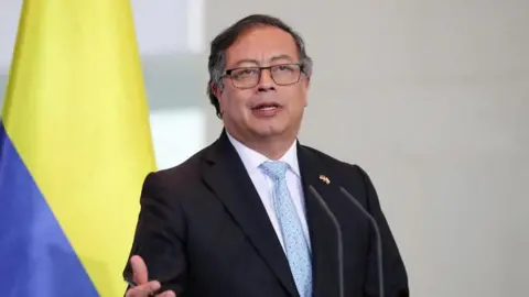 Trump imposes 25% tariffs on Colombia as deported migrant flights denied Reuters Colombian President Gustavo Petro