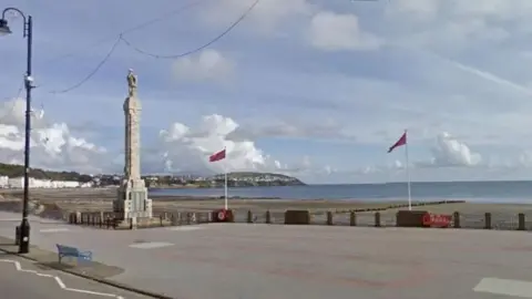 Google Douglas Promenade