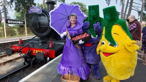 Ian Crowder The railway line was used to bring fruit and vegetables from the Vale of Evesham