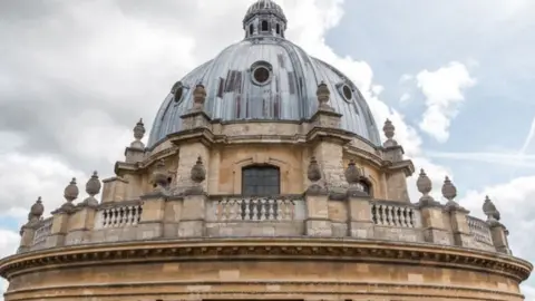 Christine Matthews Radcliffe Camera, Radcliffe Square