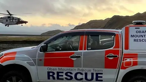 Oban MRT and coastguard helicopter