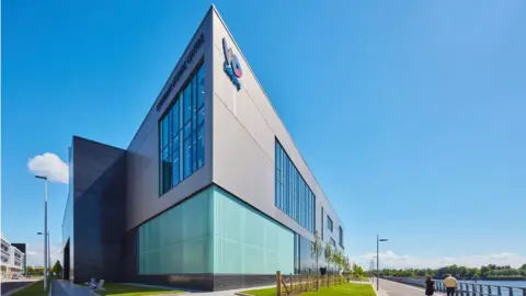 Infinite 3D Clydebank Leisure Centre - Kennedy Fitzgerald Architects (c) Infinite 3D.jpg