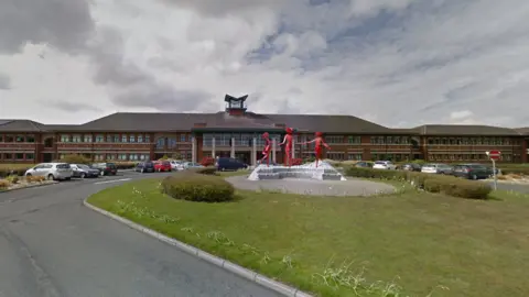 Google Maps Thornhill College