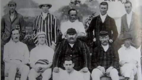 STREETON/GREGSON ARCHIVE Eleven members of the Castle Cary cricket team looking at the camera