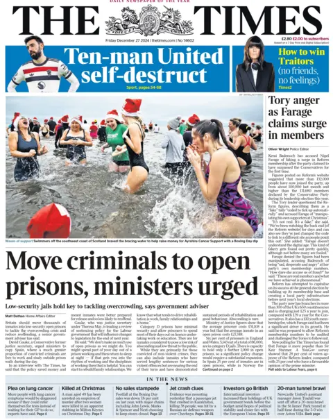  Move criminals to open prisons, ministers urged