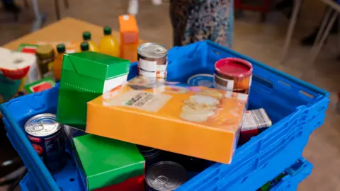 Getty Images food bank donation