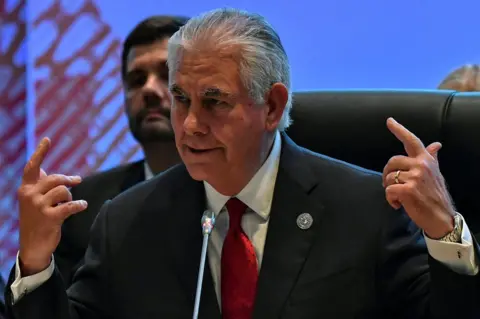 Reuters U.S. Secretary of State Rex Tillerson gestures before the 10th Lower Mekong Initiative Ministerial Meeting, part of the Association of Southeast Asian Nations (ASEAN) regional security forum in Manila, Philippines 6 August 2017.
