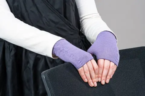 Nottingham Trent University Wrist supports