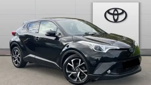 Met Police Stock photo of black Toyota C-HR, 2019 model