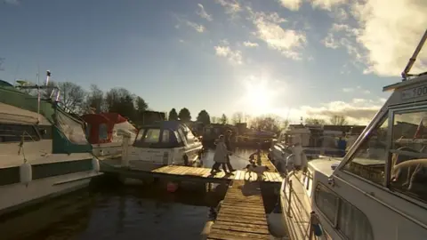 Farndon Marina