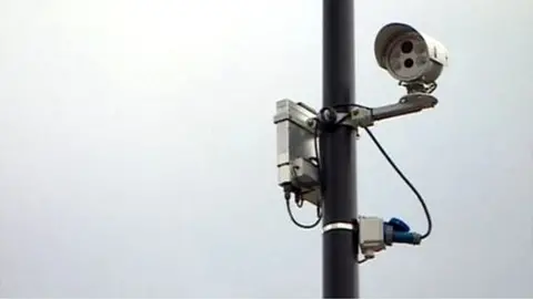 Bus lane camera