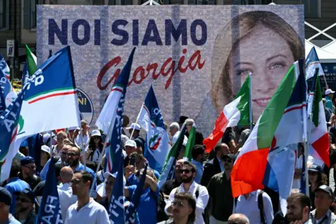 Giorgia Meloni's final campaign rally in Milan