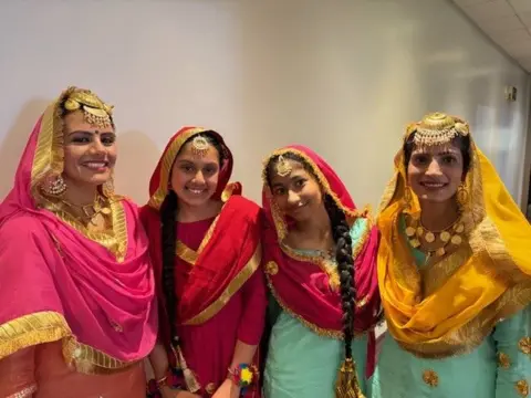 Gureet Kaur, Rajwumt Kaur, and their daughters