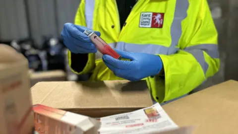 Vapes 10 times over legal size seized at Kent ports