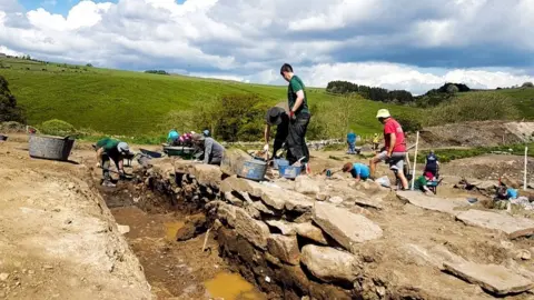 Vindolanda Trust Archaeological volunteers at Vindolanda