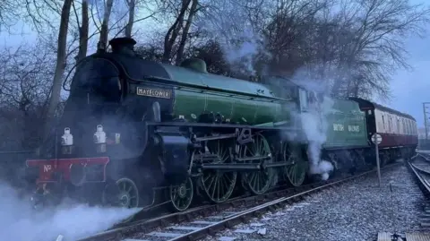 Steam Dreams 61306 Mayflower