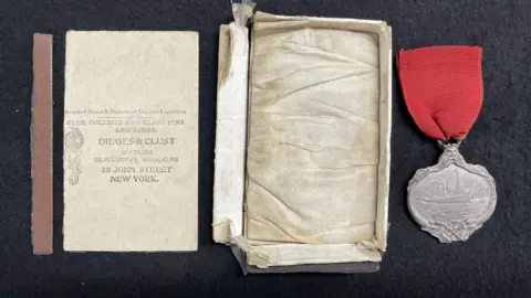 Henry Aldridge & Son The medal awarded to Harold Cottam