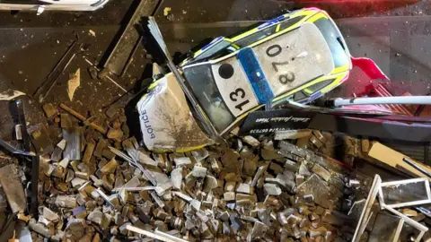 YappApp Aerial view of the scene