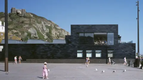 Ioana Marinescu Hastings Contemporary