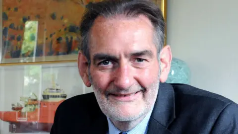 Prof Sir Ian Diamond