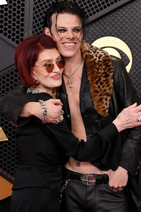 Getty Images Yungblud embracing sharon Osbourne