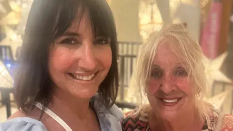 Lucy Owen Lucy Owen with her mum Patsy Cohen