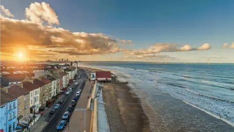 Getty Images View along Redcar seafront at sunset