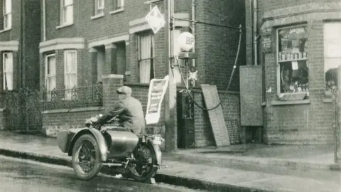 Elmy Cycles Elmy Cycles