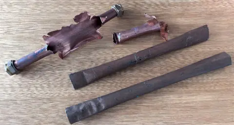 PSNI Improvised devices containing copper piping. Image was released by the Police Service of Northern Ireland.