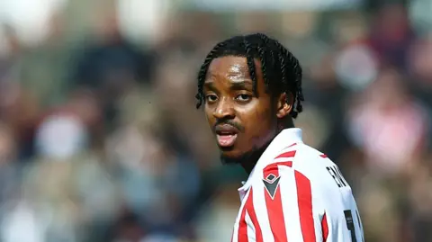 Niall Ennis in action for Stoke City