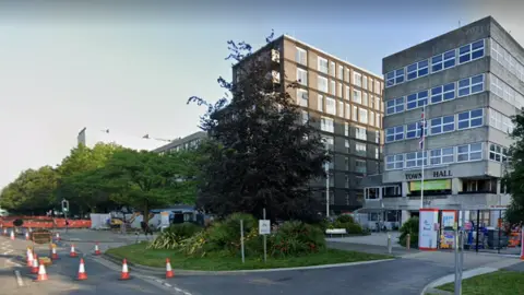 Google Crawley Town Hall