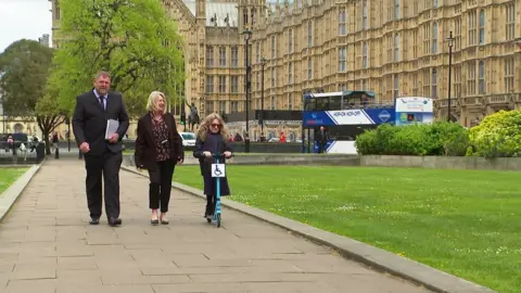 Ella and her parents