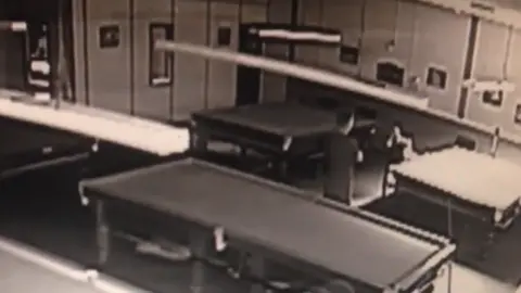 147 Snooker Club Robbie McGuigan at table