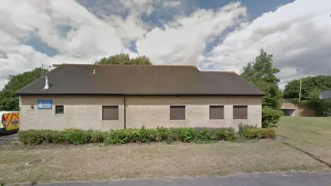 Google maps West Swindon Police Point