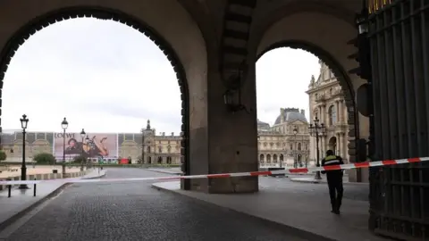 TERESA SUAREZ/EPA-EFE/REX/Shutterstock Cordoned off area near the Louvre Museum in Paris, France, 14 October 2023.