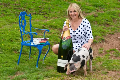 Jeff Morgan 05 / Alamy Stock Photo Bridget Jones author Helen Fielding won last year, and had a pig named after her book