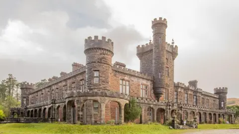 NatureScot Kinloch Castle