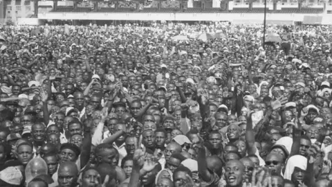 Rikki Stein Crowds of radical   successful  Lagos